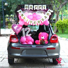 Sophisticated Anniversary Carboot Decor 