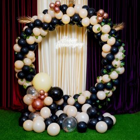 Image of Peach Anniversary Ring Decor